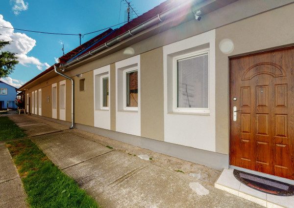 PREDAJ 6-izb. rodinný dom s veľkou záhradou v Chorvátskom Grobe